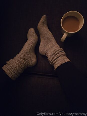 Your Cozy Momm / yourcozymommy nude photo #39