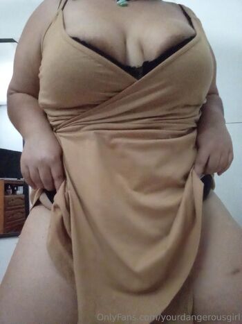 Naomi / yourdangerousgirl / neomiheart nude photo #16