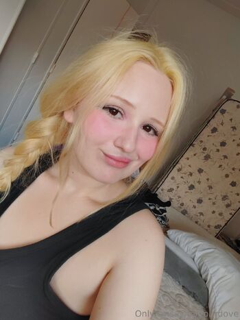 Dovey / yourdove nude photo #21