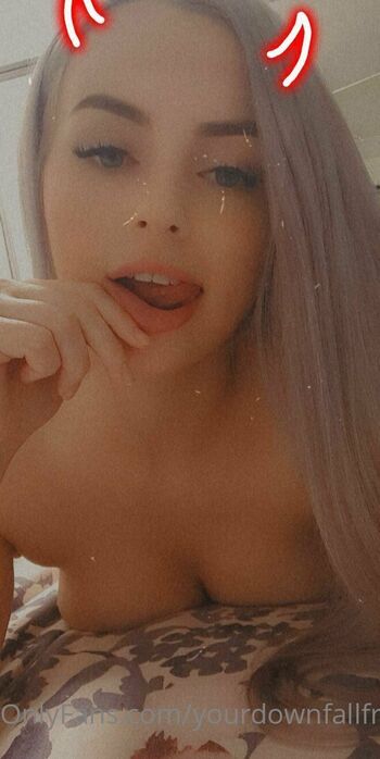 Tay Free / yourdownfallfreexx / _taylaa_mariee_ / taylaa_mariee nude photo #14