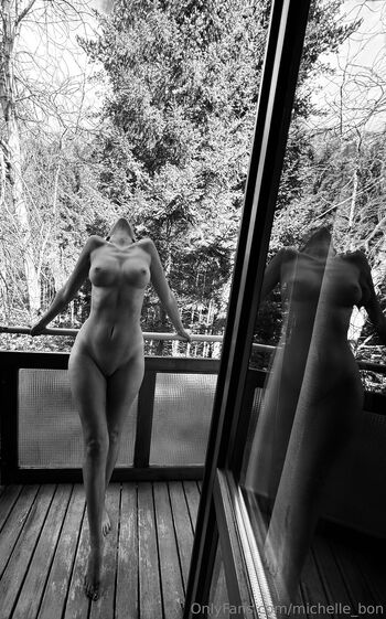 Michelle Bo / yourdreamgirlnextdoor nude photo #9