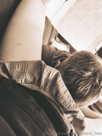 The girl in your dreams - FREEpage / yourfantasy_free nude photo #12