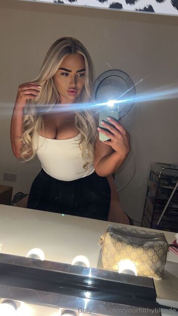 Naughty Nad / yourfilthyblonde nude photo #2