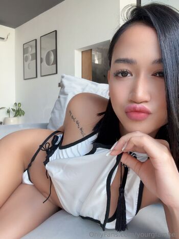 Amber / yourgfamber nude photo #15