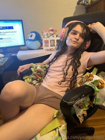 Chloe / yourgirlclo02 nude photo #28