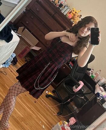 Chloe / yourgirlclo02 nude photo #36