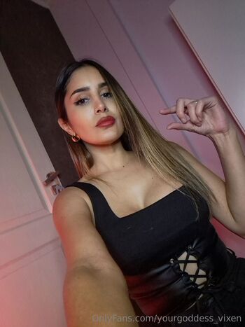 Lady Vixen / yourgoddess_vixen nude photo #5