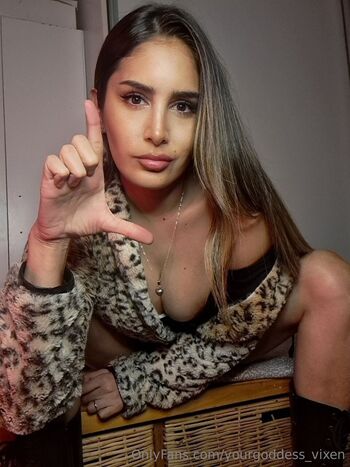 Lady Vixen / yourgoddess_vixen nude photo #7