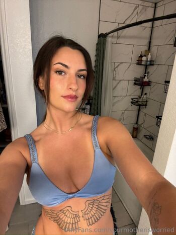 Ava Dank / yourmotherisworried / avadank / avadank69 / basedmommy nude photo #38