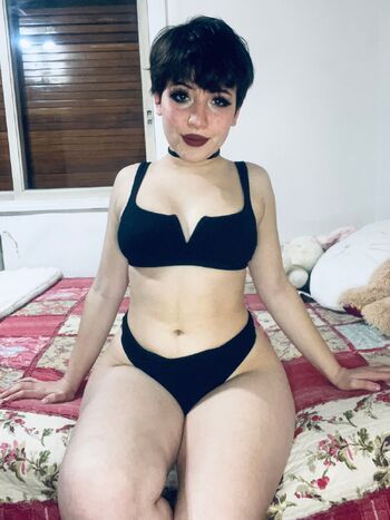 Charlotte / yourscharlotte nude photo #8