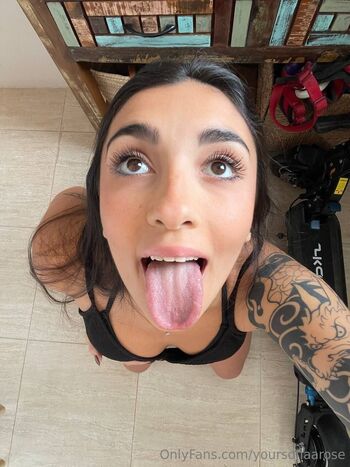 Sofia / yoursofiaarose nude photo #17