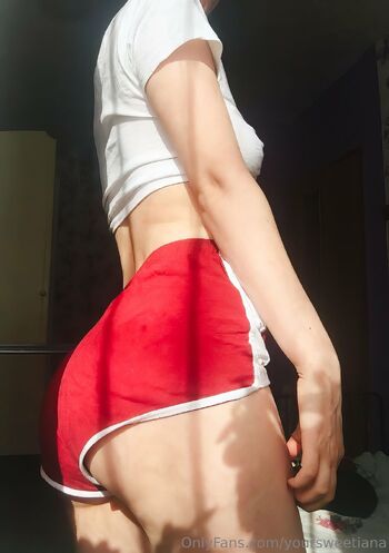 Tian / yoursweetiana nude photo #27