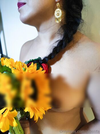 AF / ytpolifa nude photo #21