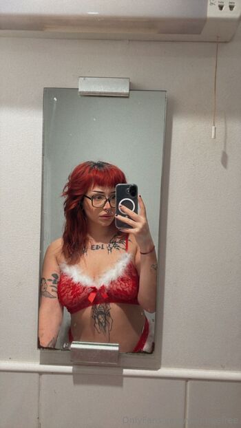 Yugih0 / yugih0efree nude photo #19