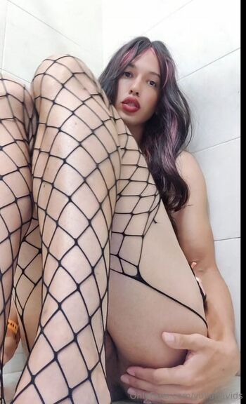 Yuliana Lip / yulianavids nude photo #17