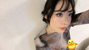 yumickycha / yumickychan nude photo #1