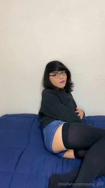 Yung_JJ6 / yung_jj69 nude photo #2