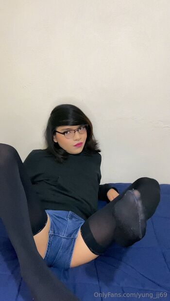 Yung_JJ6 / yung_jj69 nude photo #4