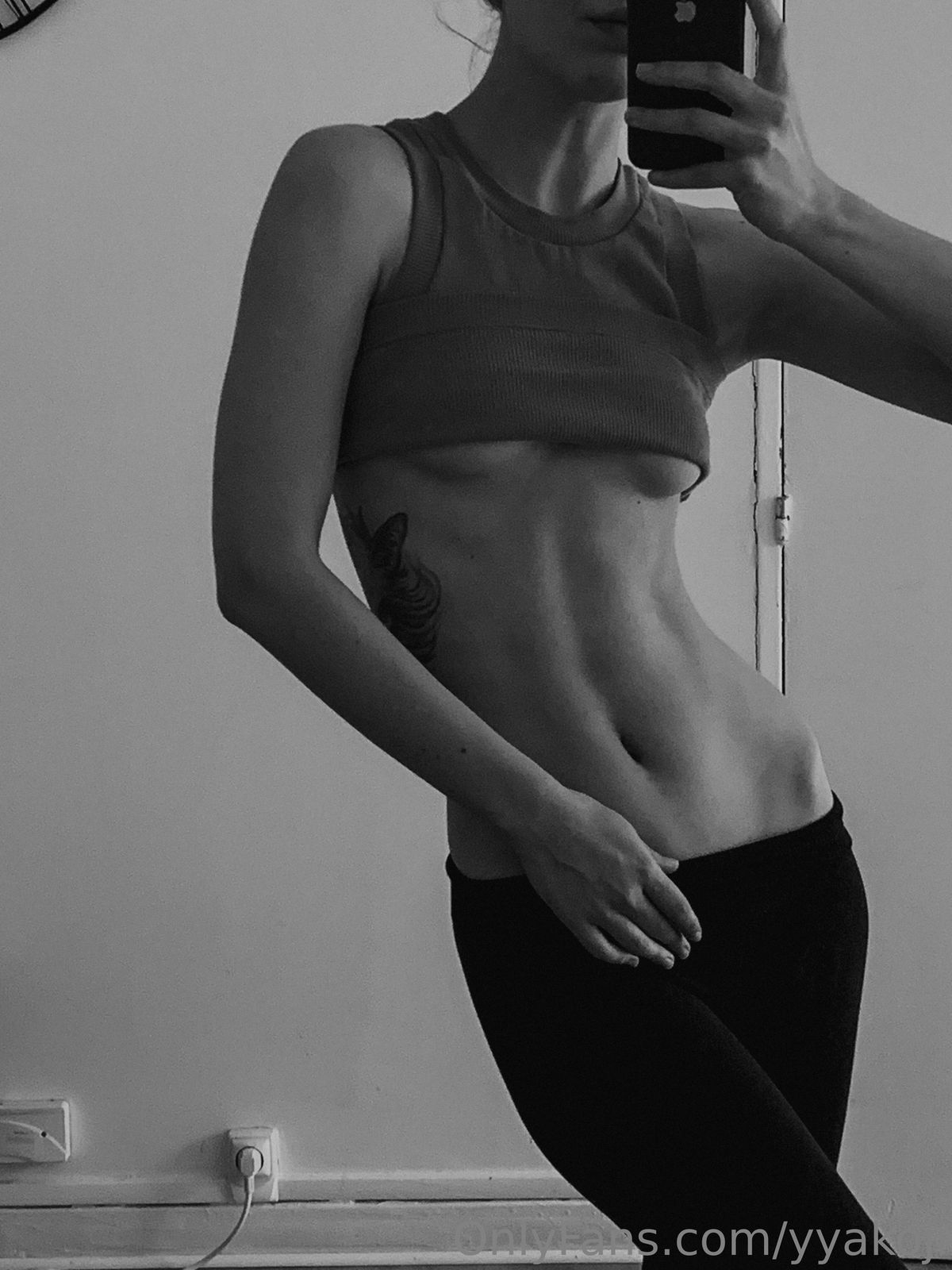 valerii / yyakoji nude photo #4