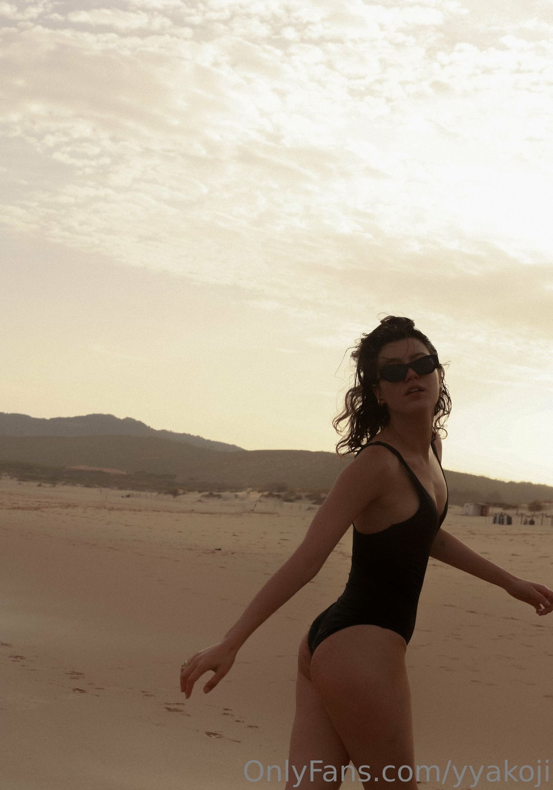 valerii / yyakoji nude photo #7