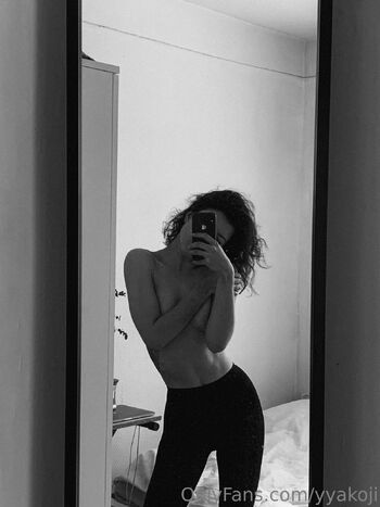valerii / yyakoji nude photo #8