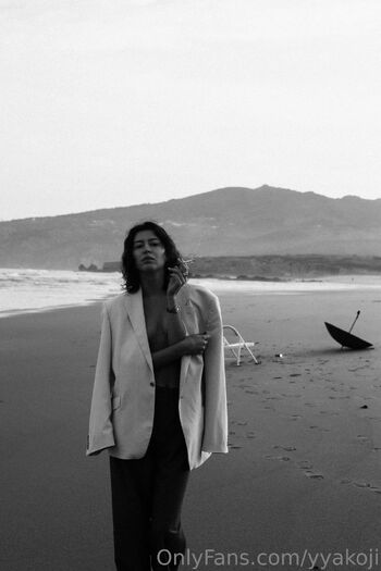 valerii / yyakoji nude photo #10