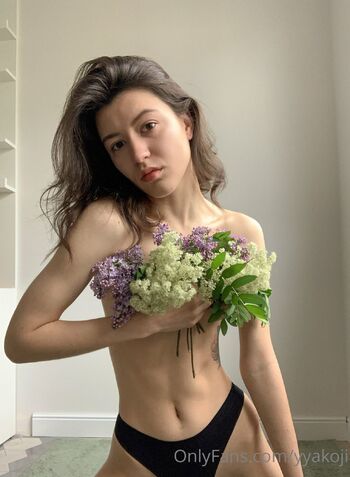 valerii / yyakoji nude photo #16