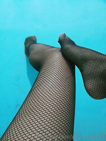 Zafiro-Feet9 / zafiro_feet18 nude photo #35