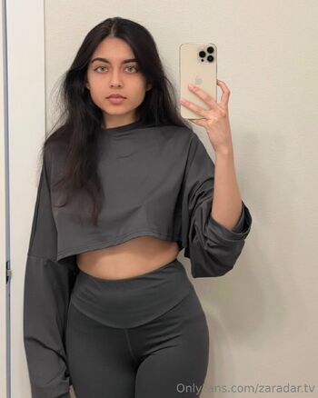 Zara Dar (free page / zaradar.tv nude photo #1