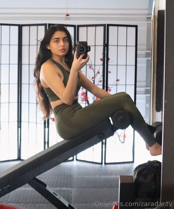 Zara Dar (free page / zaradar.tv nude photo #29