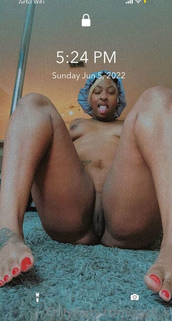 CarveishaK / zazii_k nude photo #12