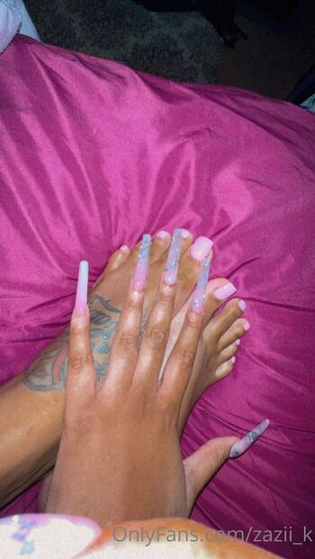 CarveishaK / zazii_k nude photo #24