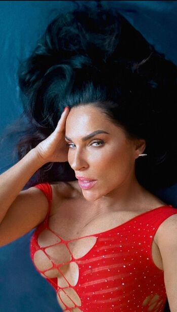 Donttrym / zdlena nude photo #1