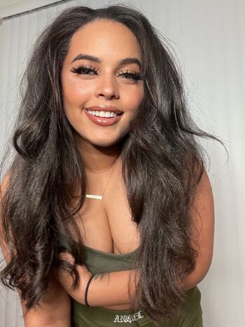 ZELORI - BREED ME / zelori nude photo #2