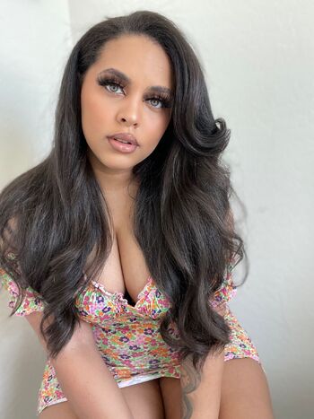 ZELORI - BREED ME / zelori nude photo #7