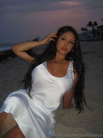 Zenith Venu / zenithvenus nude photo #1