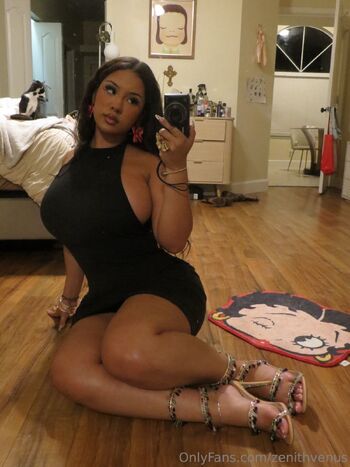 Zenith Venu / zenithvenus nude photo #3