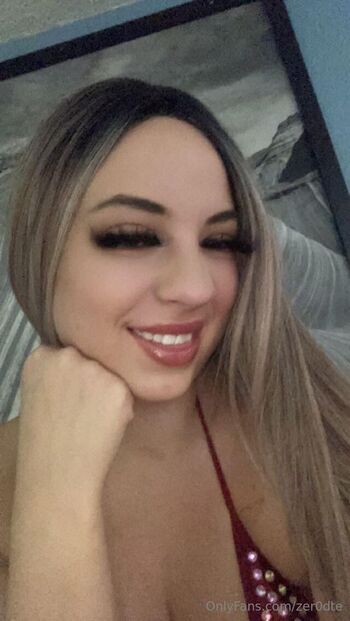 0dt / zer0dte nude photo #4