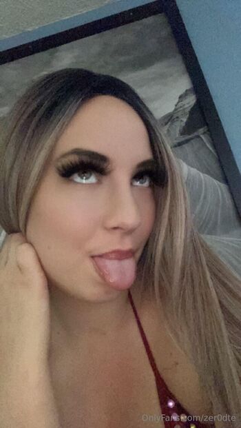 0dt / zer0dte nude photo #5