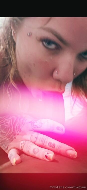 Zoe Hunter Free Pag / zhxoxau / zoehunterxox nude photo #14