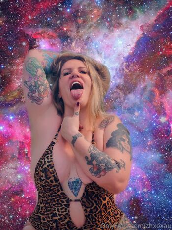 Zoe Hunter Free Pag / zhxoxau / zoehunterxox nude photo #15