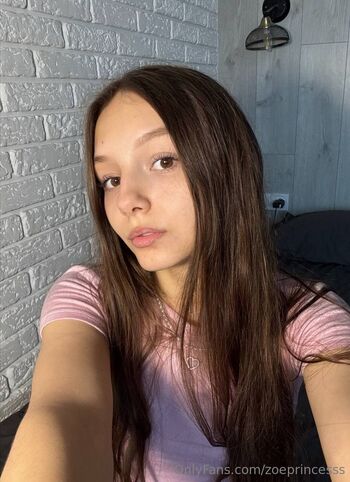 Zoe / zoeprincesss nude photo #18