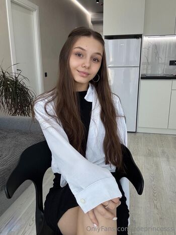 Zoe / zoeprincesss nude photo #30