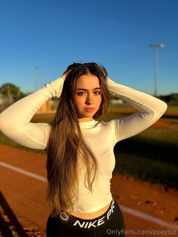 zoey / zoeyiso nude photo #19