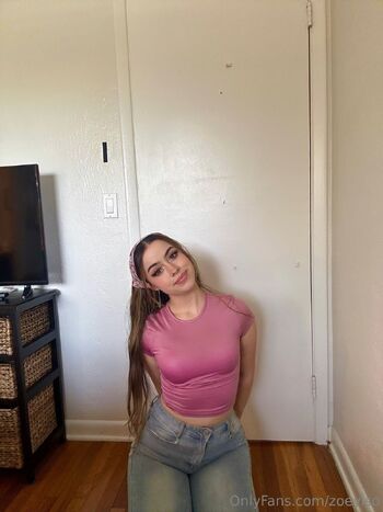 zoey / zoeyiso nude photo #26