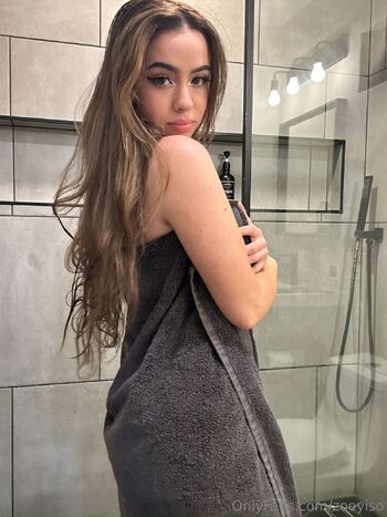 zoey / zoeyiso nude photo #28