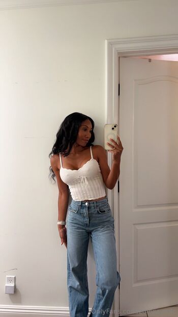 Girlfriend Zoe / zoeyjaymfc nude photo #32