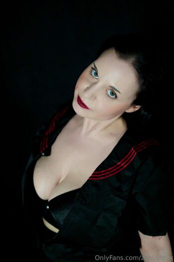 Zoe / zoeykittyx nude photo #27