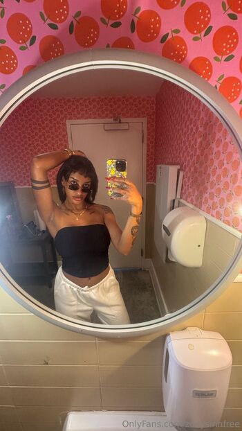 Zoey Sinn Fre / zoeysinnfree nude photo #14