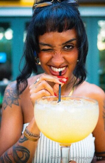 Zoey Sinn Fre / zoeysinnfree nude photo #23